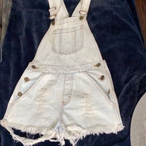 Mumu light denim short frayed overalls